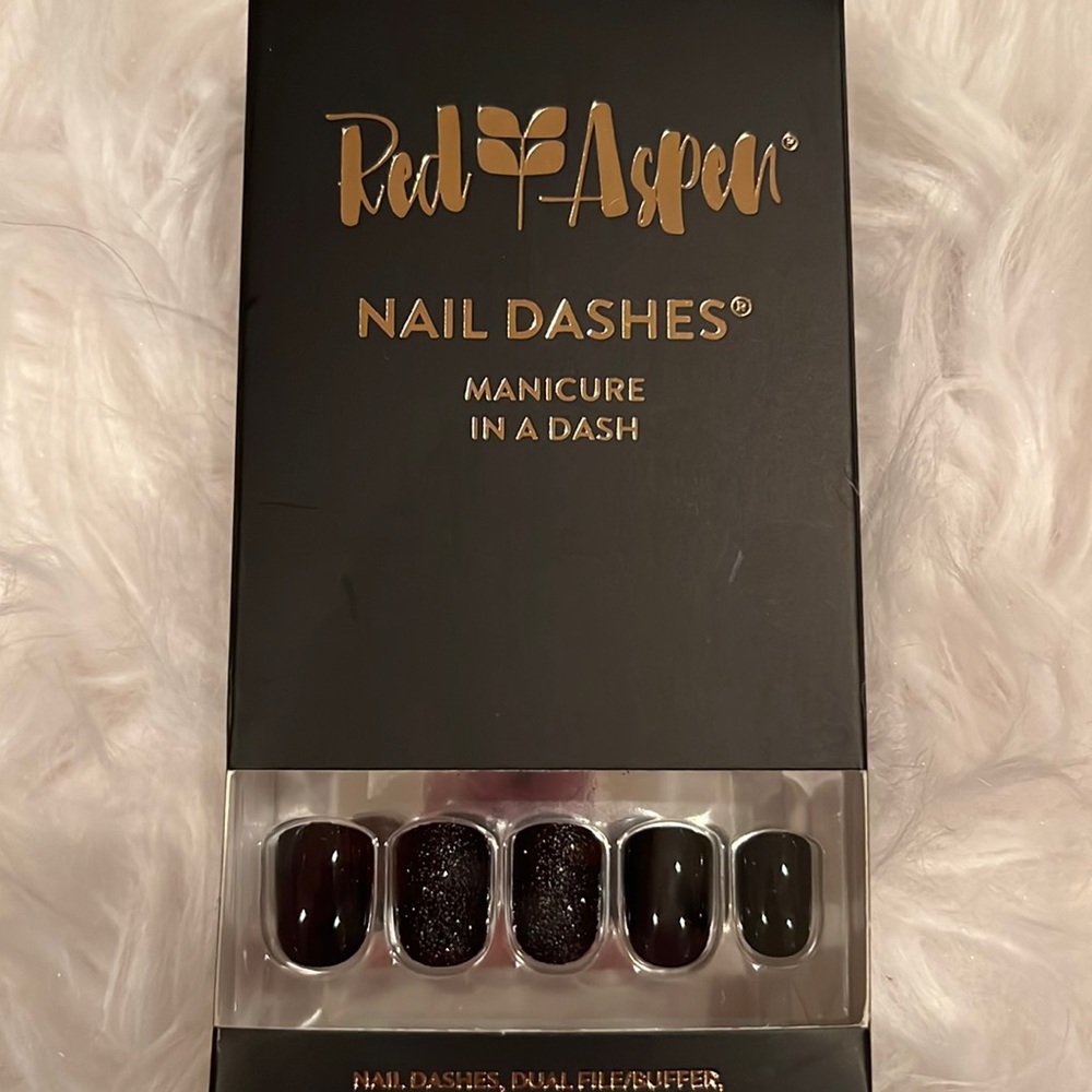New in box. Red Aspen manicure set